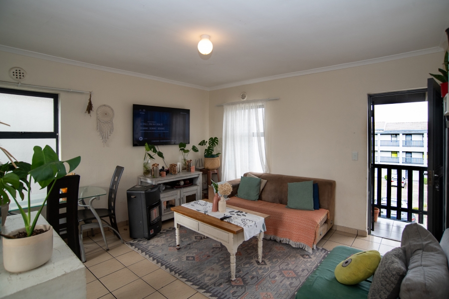 2 Bedroom Property for Sale in Parklands Western Cape